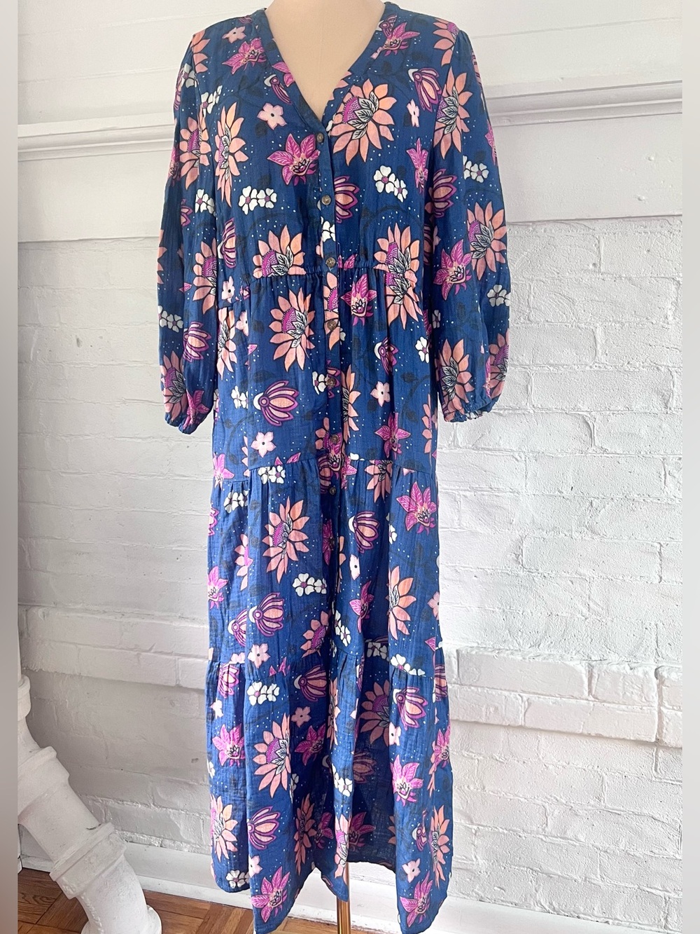 Marine Layer Willow Midi Dress in Floral Batik Blue Pink Natural Fiber Size XL - Picture 4 of 16